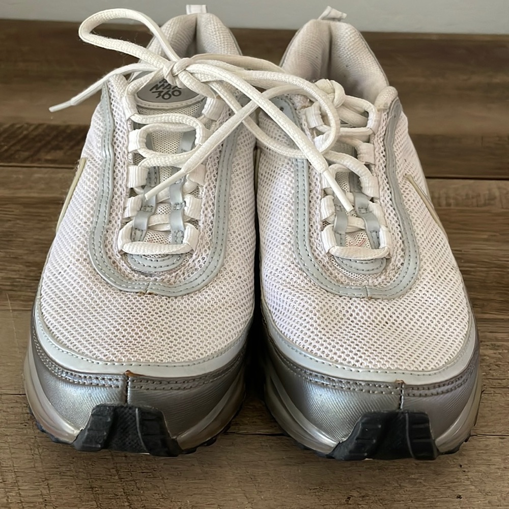 Women’s Nike Air Max 360 Shoes Size 7.5